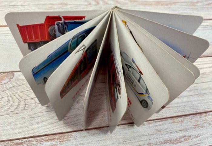 Транспорт. Книжка-малятко - Зображення 3